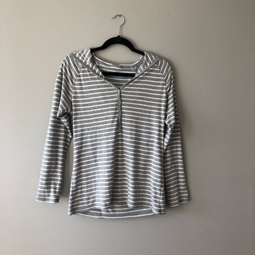 GAP Pullover Hooded Sweatshirt - Size M
